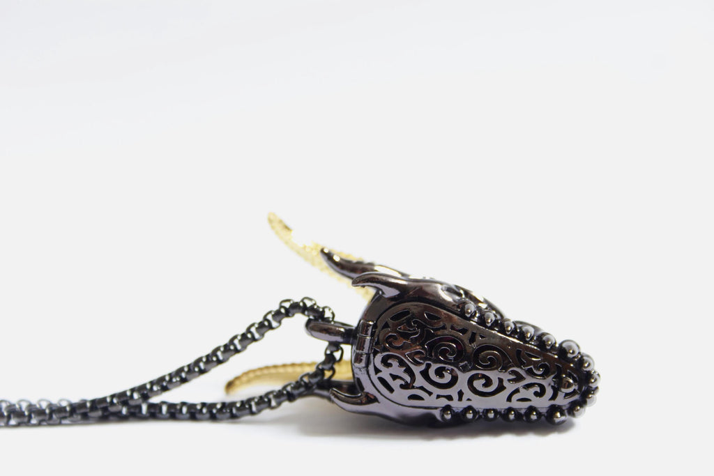 Dragon Head Dice Necklace | RPG Polyhedral Dice Pendant | Tabletop Gaming Jewellery | Fantasy Roleplay Gift for Gamers