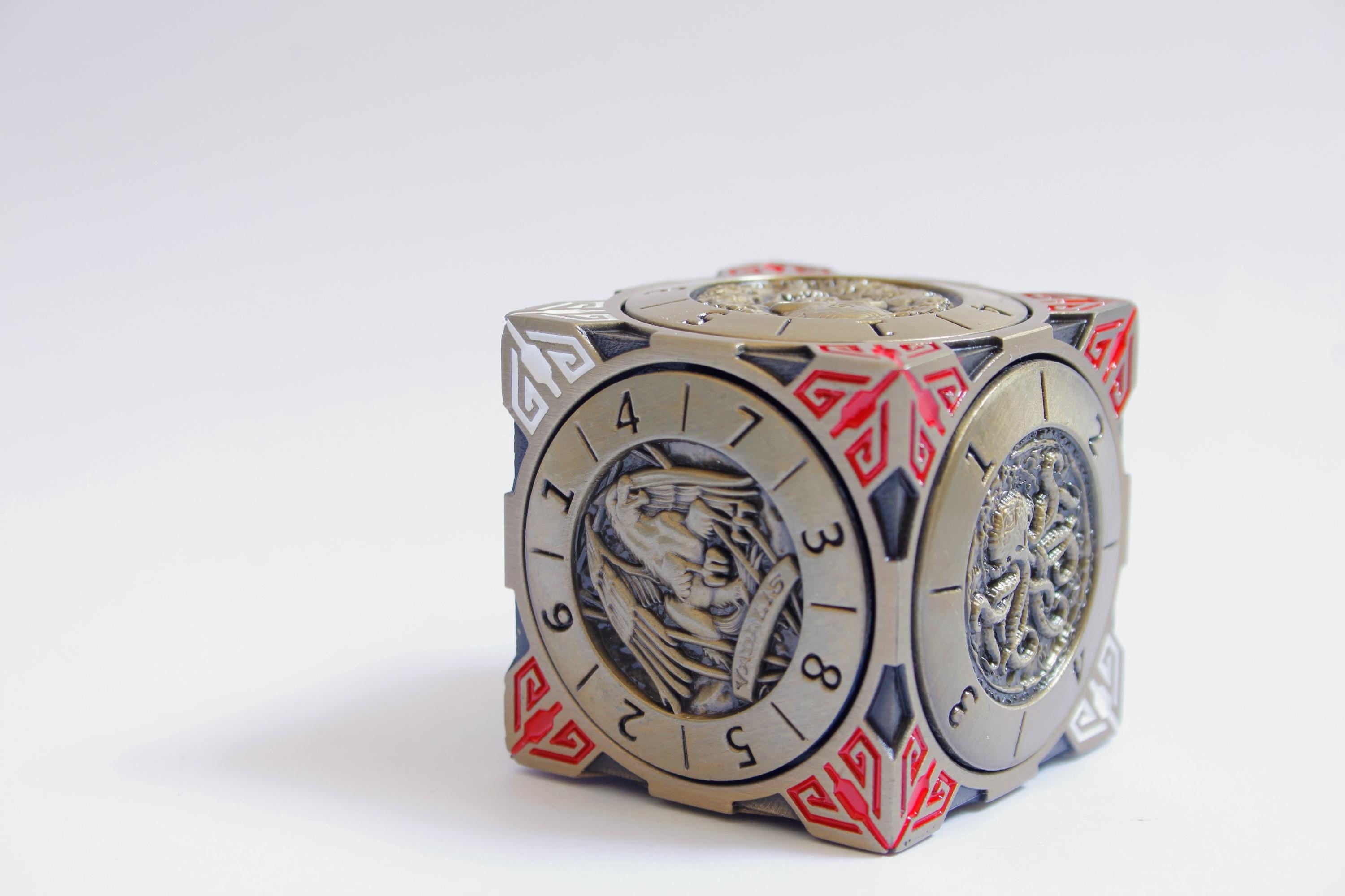 Metal Rotating D20 Dice Spinner DnD Dice Alternative Tabletop RPG Dice Roller Dungeon Master Accessory Unique D&D Gift