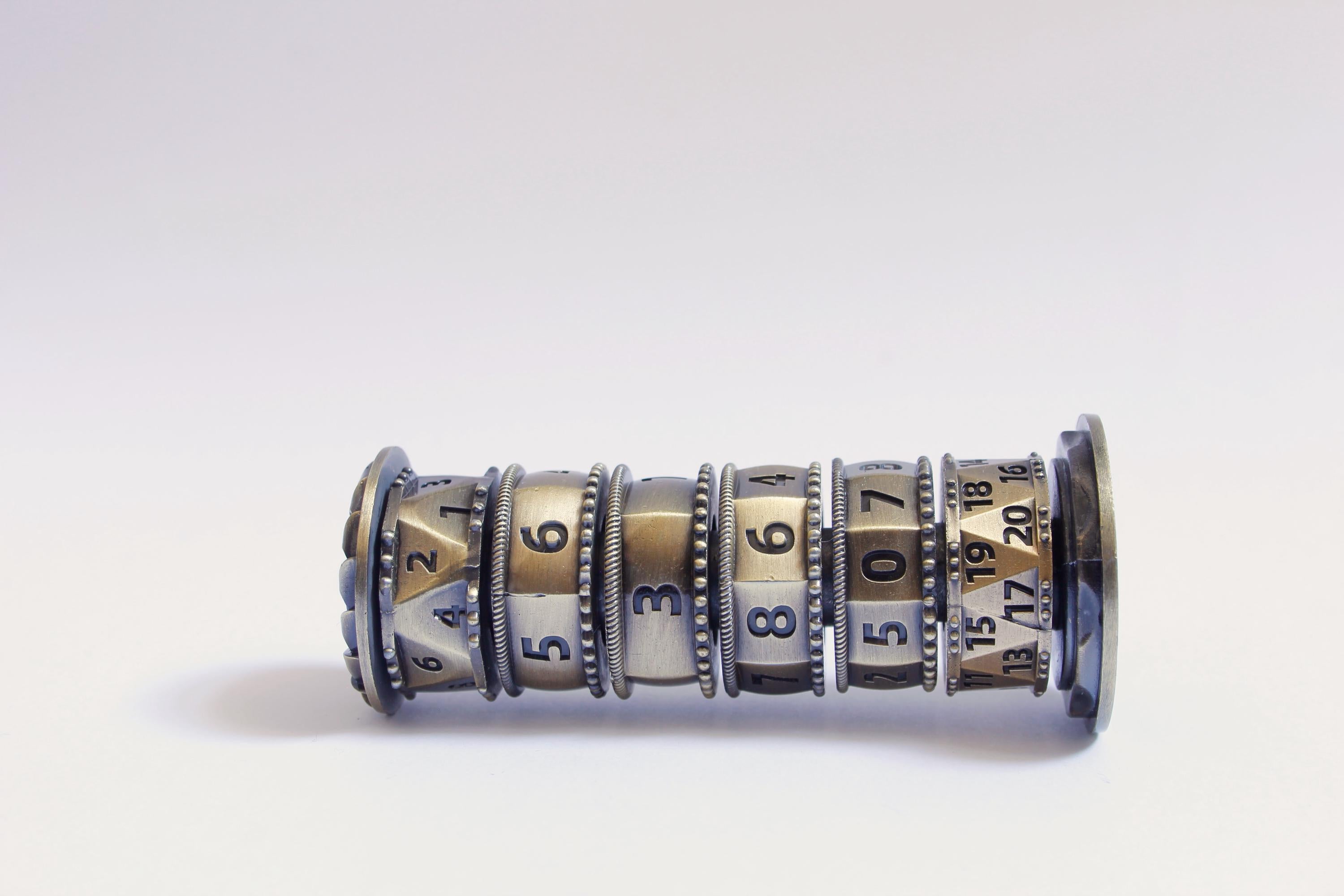 Rotating Dice Tower Spinner DnD Dice Roller Tabletop RPG Accessory Dungeon Master Tool Unique Dice Alternative