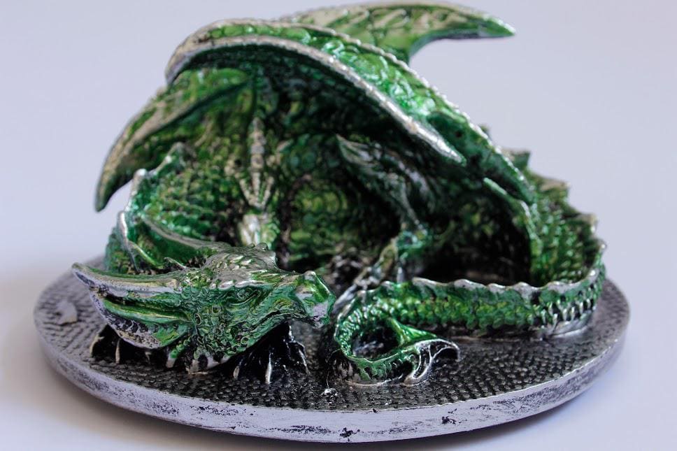 Green Dragon Dice Box Display Board Game Gift Storage Organiser Organisation for Board Games